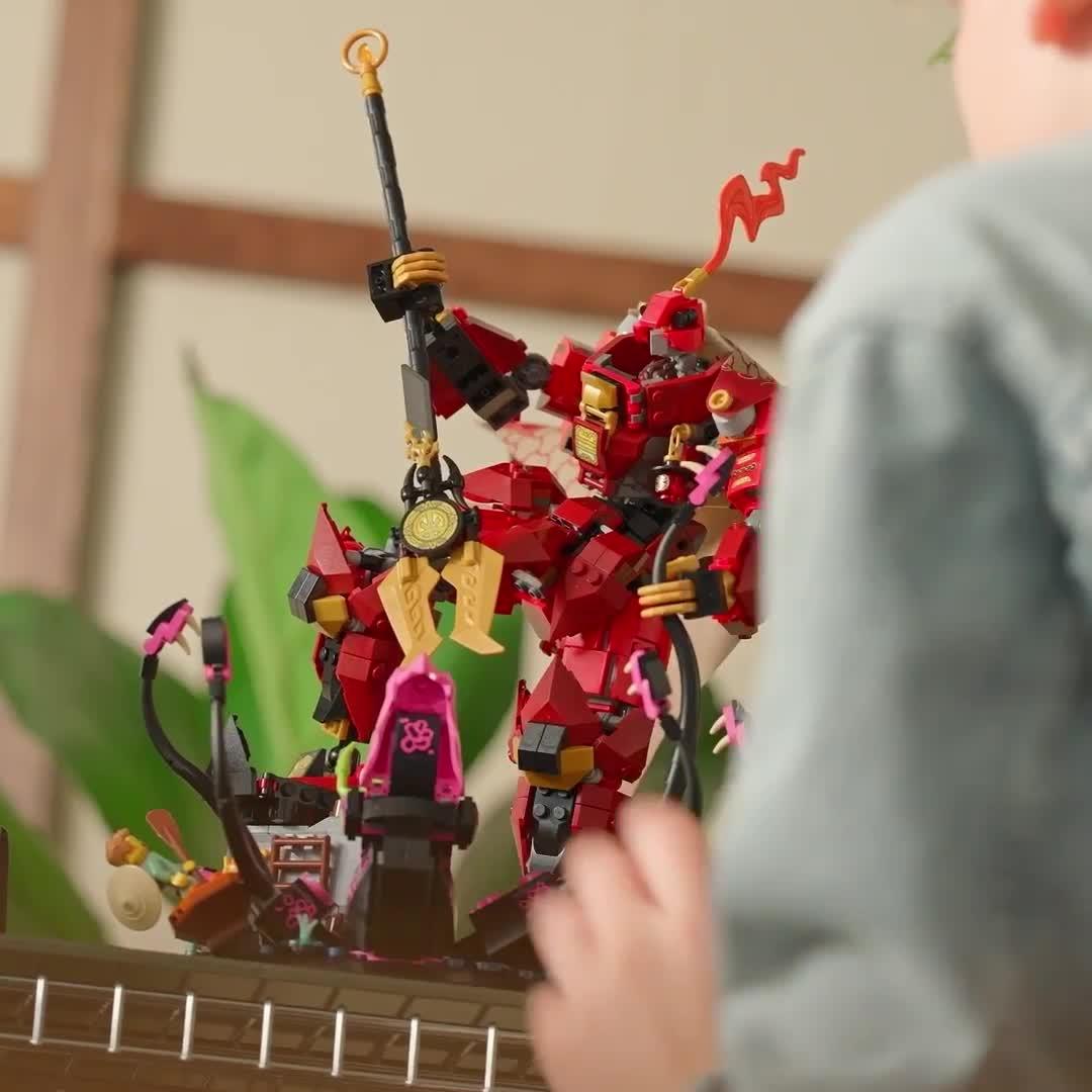 Image thumbnail 8 of 8 of LEGO Ninjago The Fire Knight Mech Building Set 71846