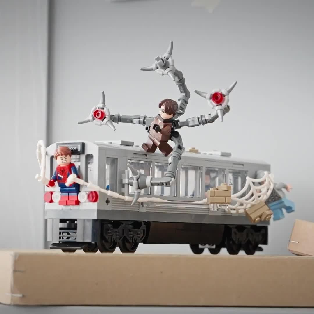 Image thumbnail 8 of 8 of LEGO Marvel Spider-Man vs. Doc Ock Subway Train Scene 76321