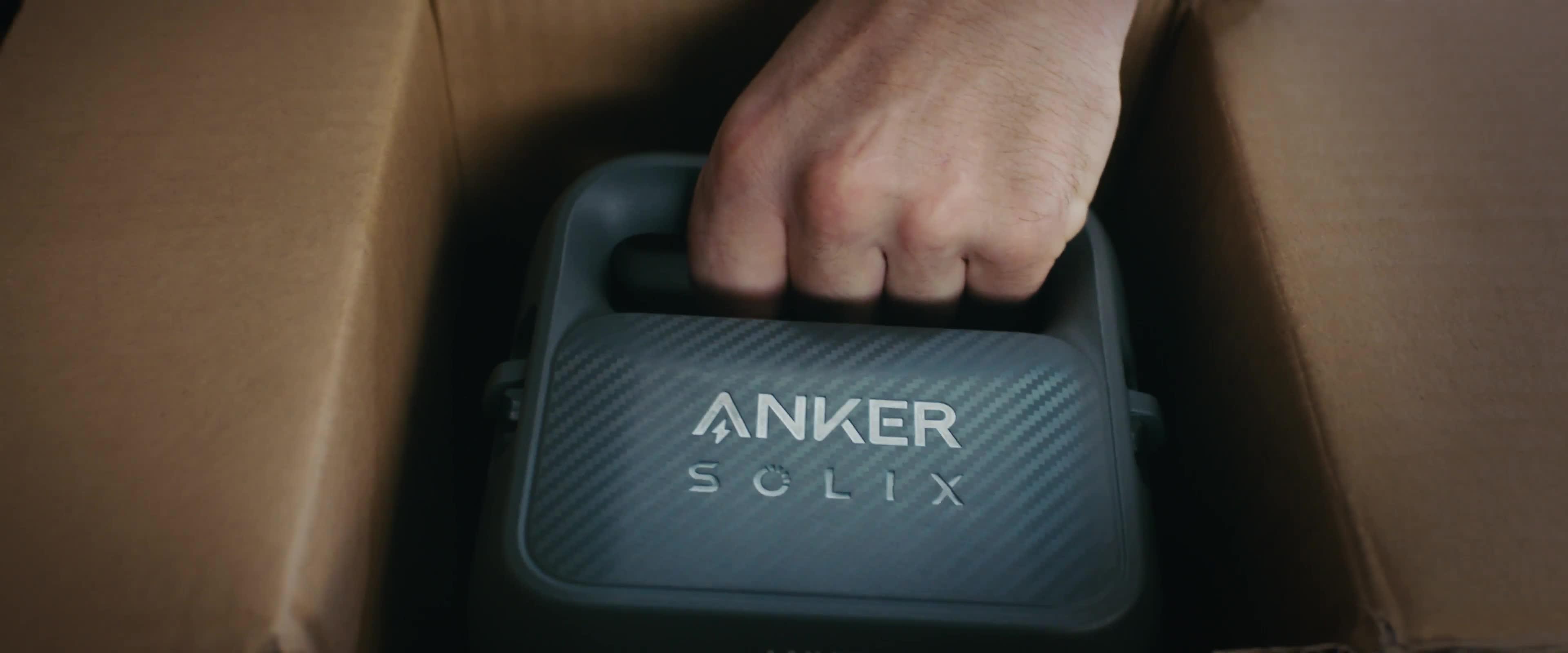 Video of anker-solix-solix-c300x-portable-power-station