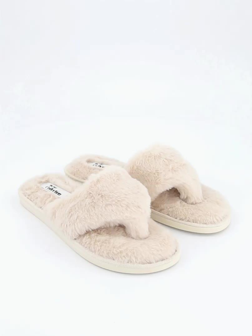 Video of the-very-collection-toe-post-slipper-cream