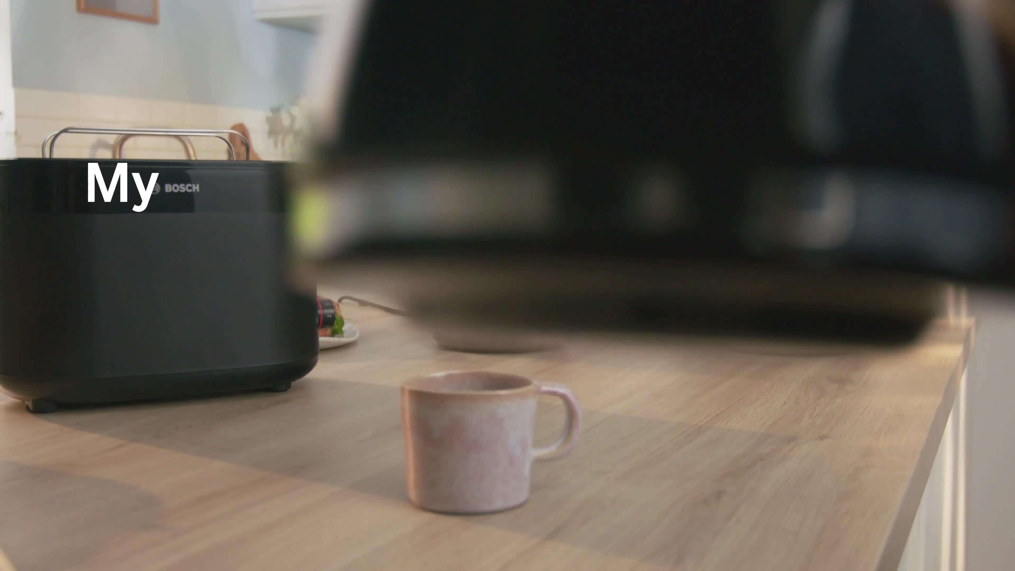 Image thumbnail 8 of 8 of Bosch Bosch MyMoment TWK1M123GB Delight Kettle - Black