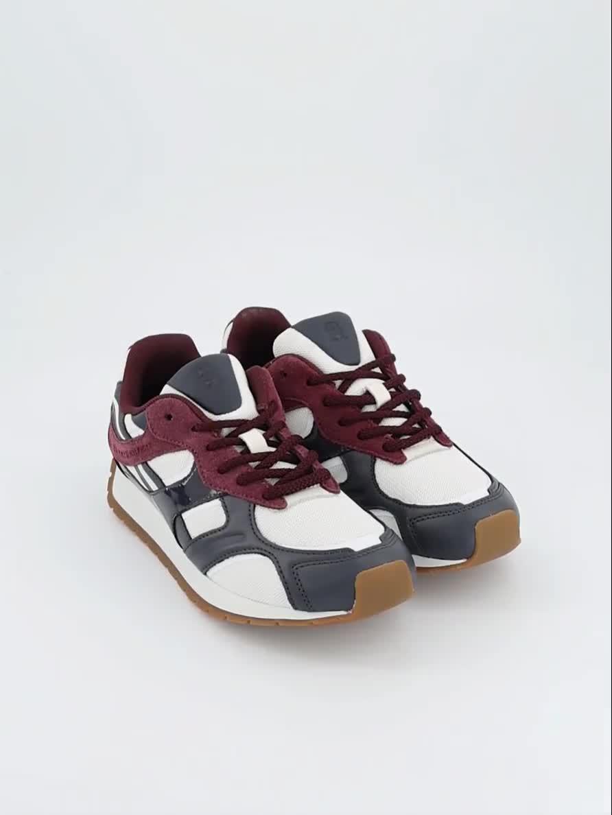 Video of tommy-hilfiger-modern-runner-mixed-texture-trainers-blue