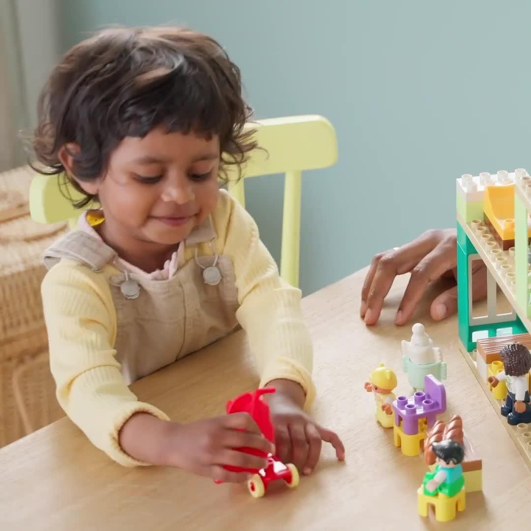 Image thumbnail 8 of 8 of LEGO Duplo 3 in 1 Modern Family House with Figures 10470