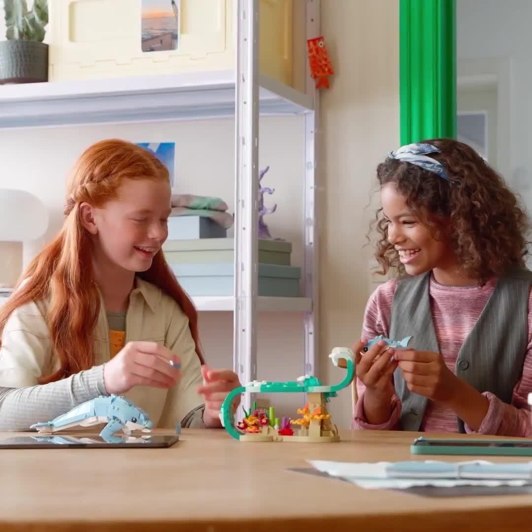 Image thumbnail 8 of 8 of LEGO Creator 3in1 Sea Animals: Beautiful Dolphins 31385