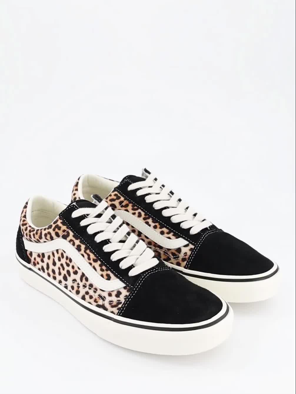 Video of vans-unisex-old-skool-blackleopard-black