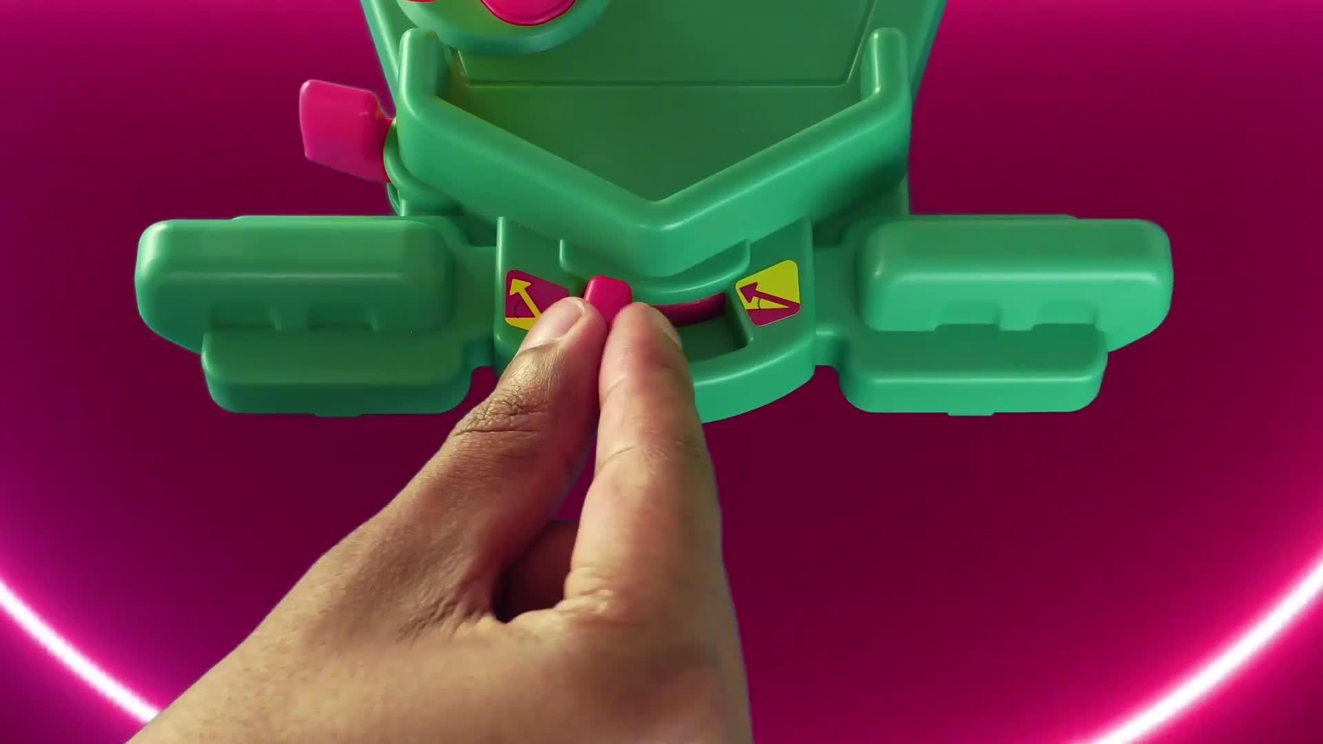 Video of tomy-xtreme-goal