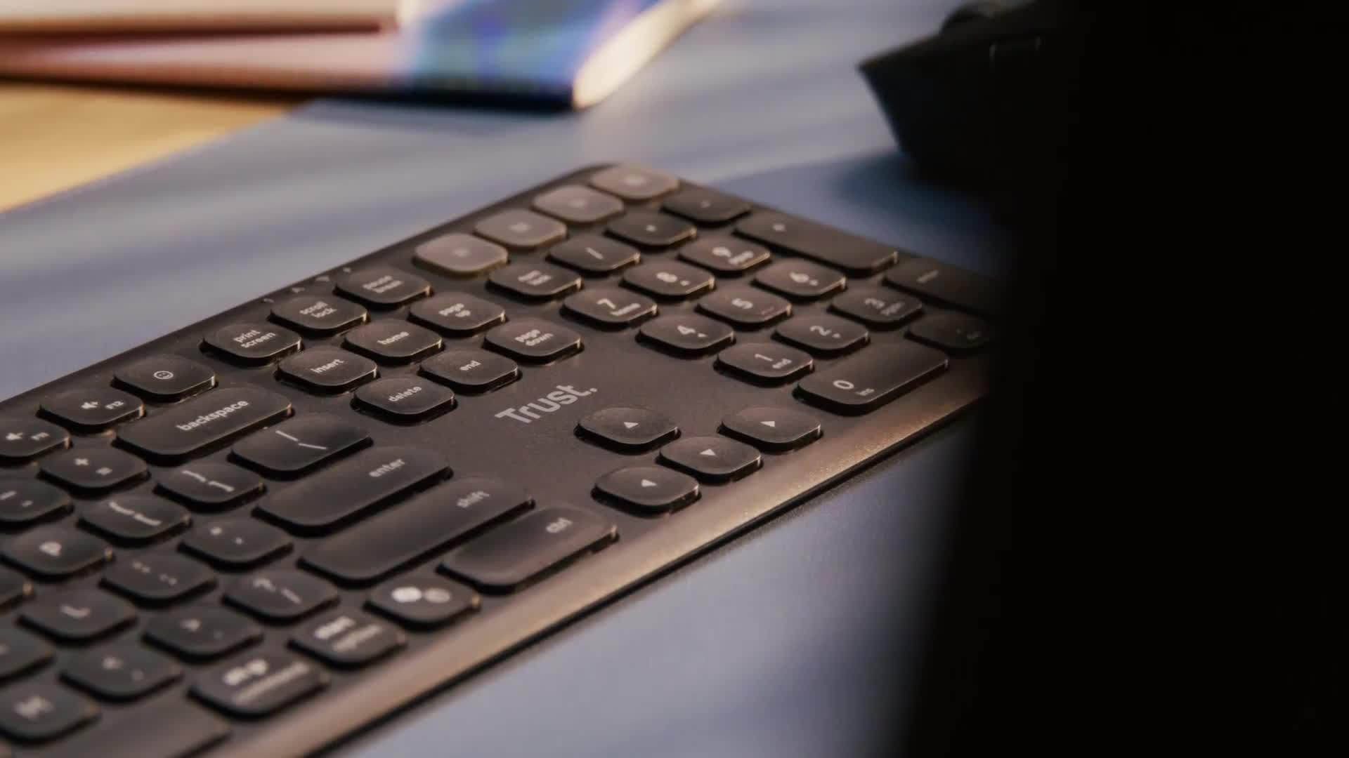 Video of trust-vaiya-multi-device-wireless-keyboard-for-pc-laptop-uk-layout-black