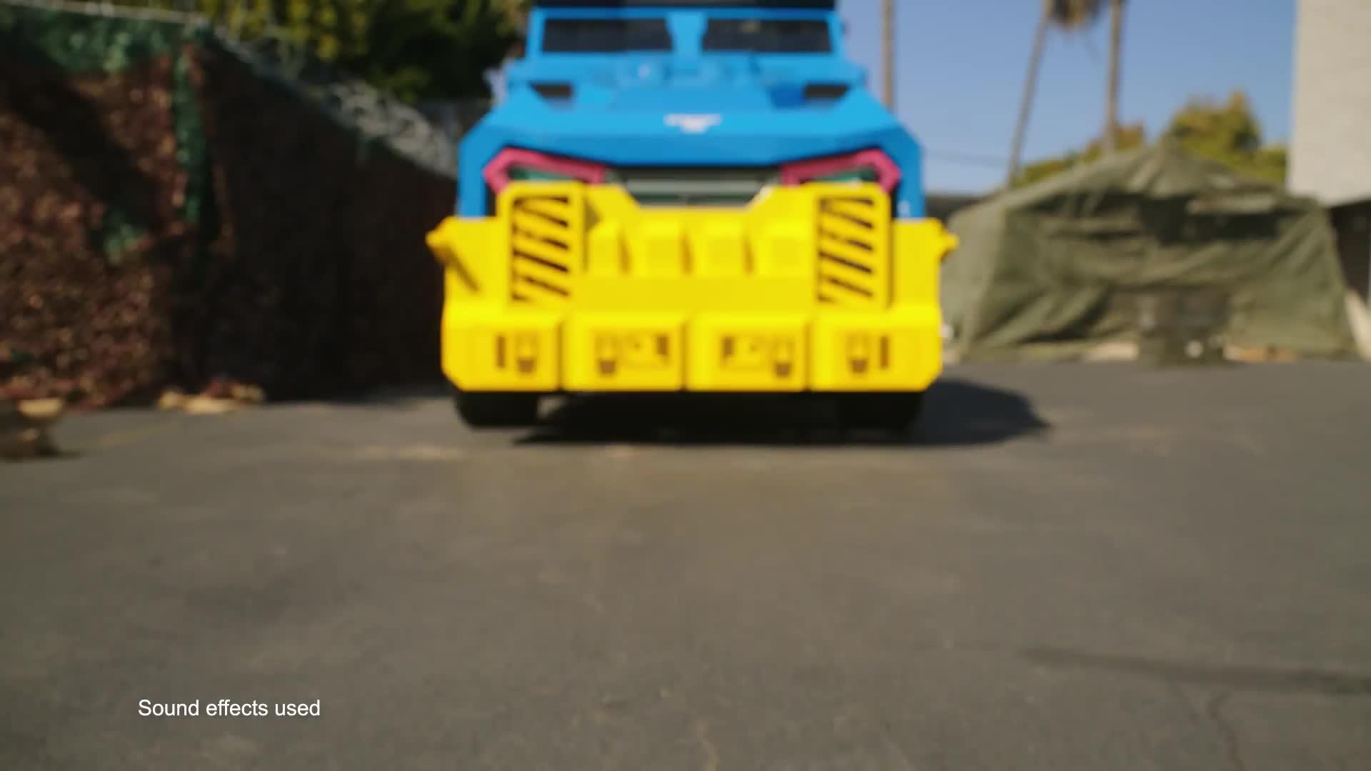Image thumbnail 8 of 8 of Mrbeast Lab Hybrids Mobile Battle Lab Mega-Tech Series