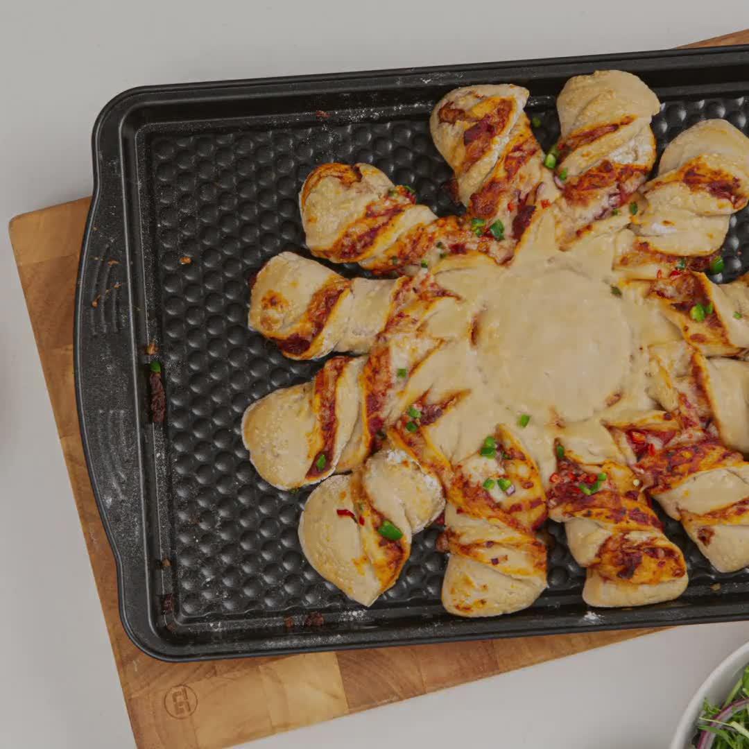 Image thumbnail 7 of 7 of Prestige Aerolift 4 Piece Set - Medium &amp; Large Roast &amp; Bake Tray, Large Oven Tray &amp; Pizza Crisper